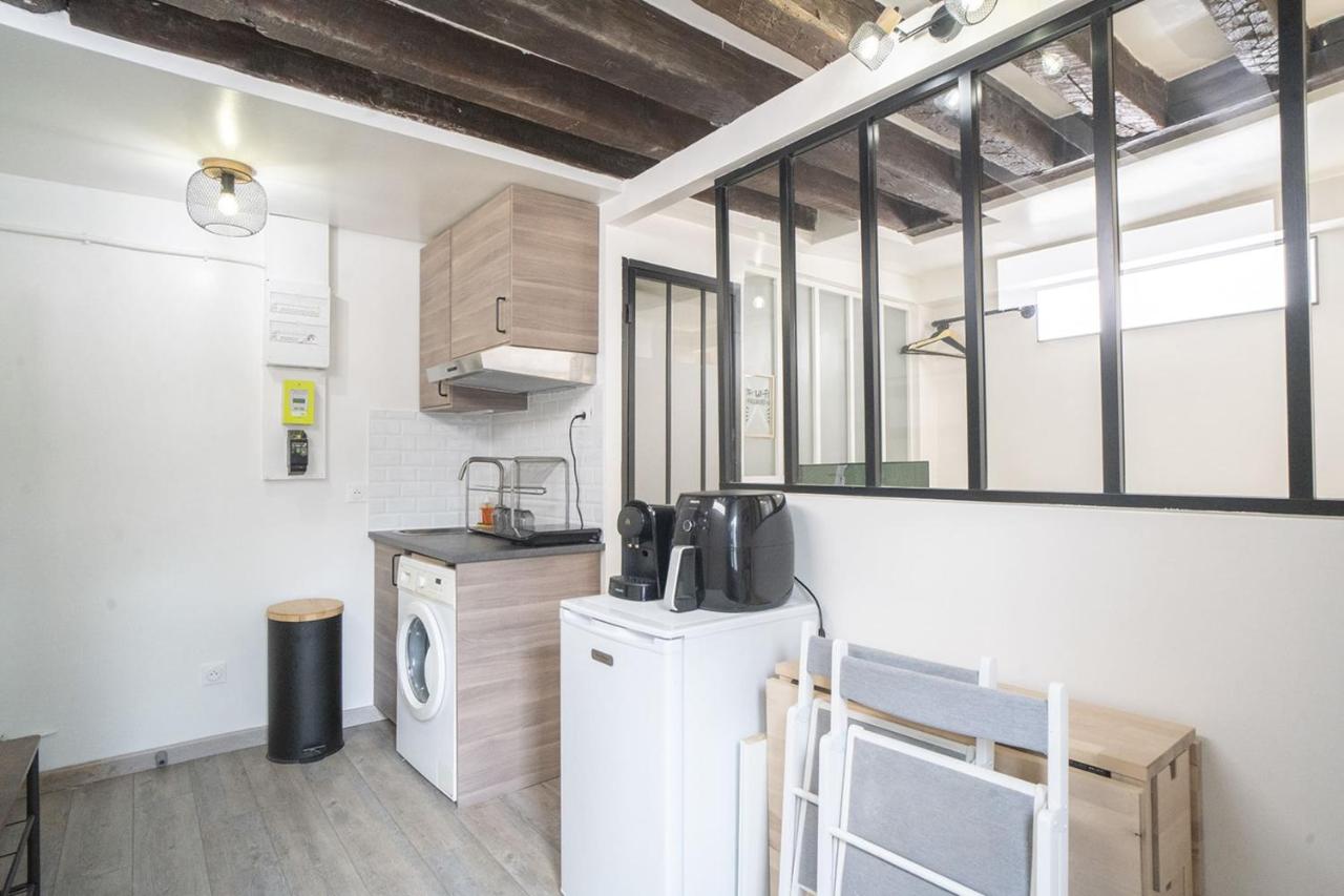 Studio Boissy d'Anglas — cuisine équipée