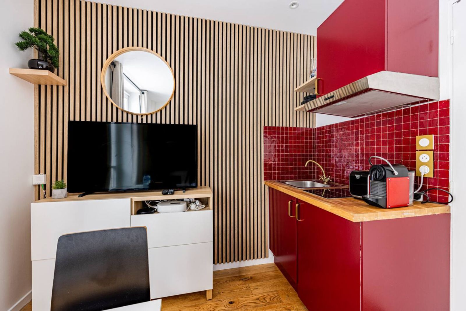 Studio Popincourt — coin repas